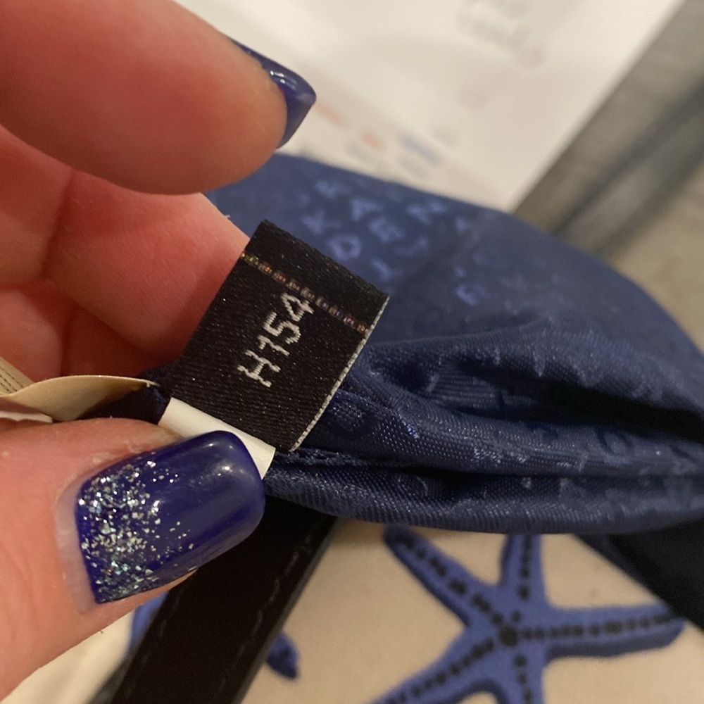 Kate Spade Coated canvas starfish tote - like new - leather handles - Picture 13 of 13